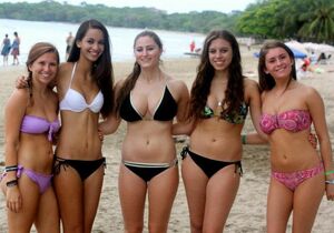 teen girls nude beach
